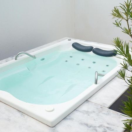 Chalé com Jacuzzi e vista para e Piscina Touros Exterior foto